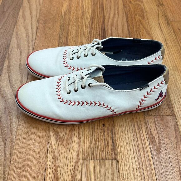 Keds Cream and Red Braves Baseball Stitch Sneakers size 10 - Picture 3 of 12